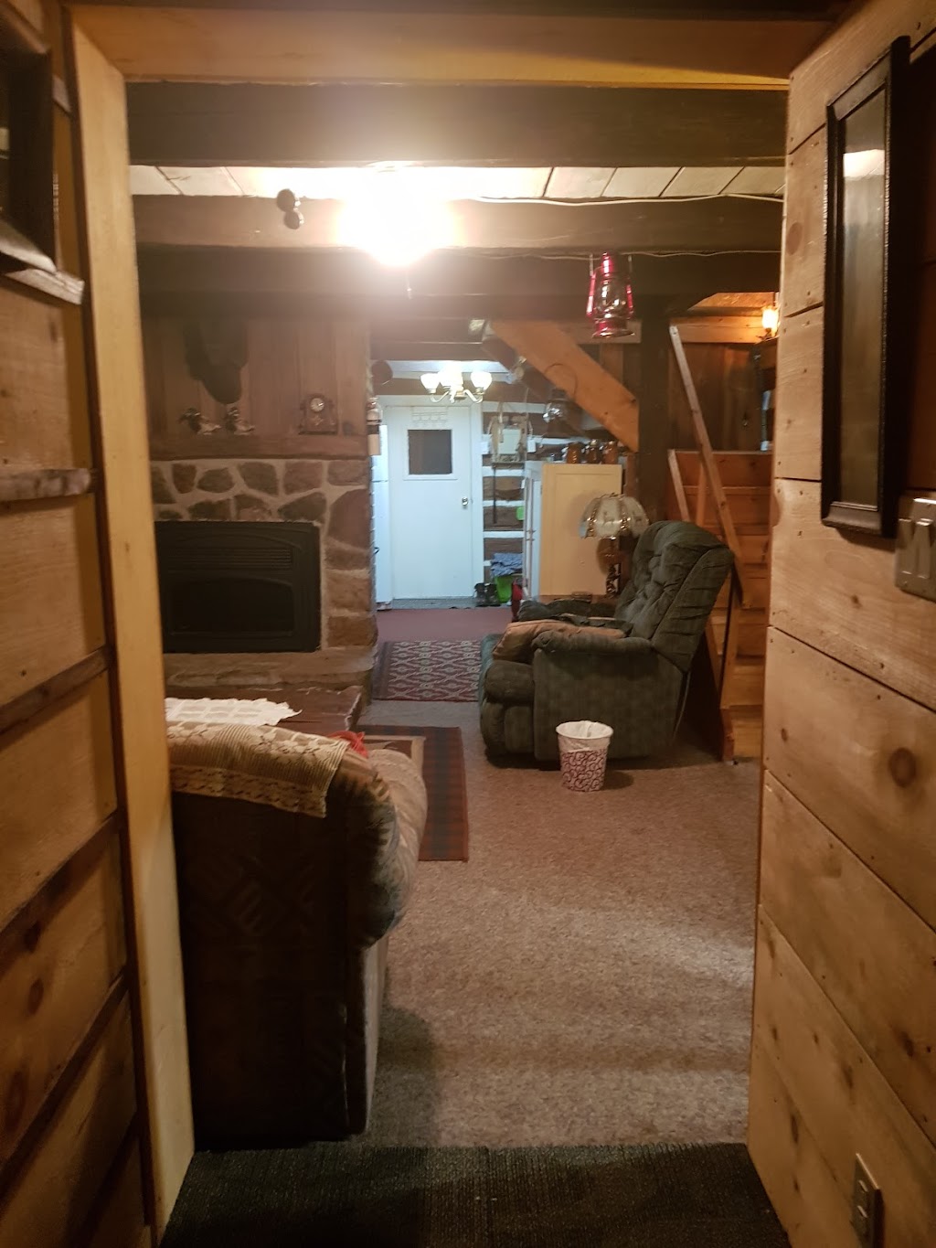 South Algonquin Historic Log Cabin | 2131A ON-523, South Algonquin, ON K0J 2C0, Canada | Phone: (613) 203-8104