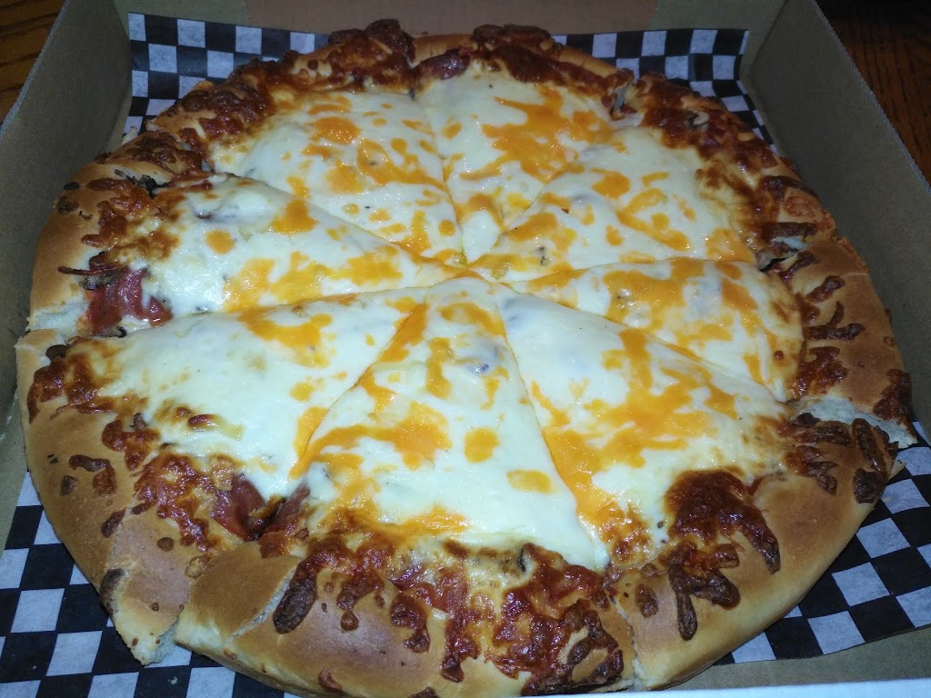 Nickolinis Pizza | 6590 Island Hwy W, Bowser, BC V0R 1G0, Canada | Phone: (250) 757-9996