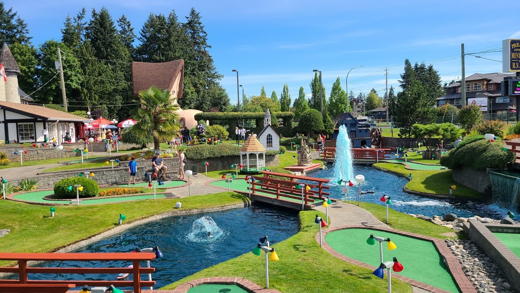 Paradise Mini Golf and Fun Park | 375 Island Hwy W, Parksville, BC V9P 1A1, Canada | Phone: (866) 325-1874
