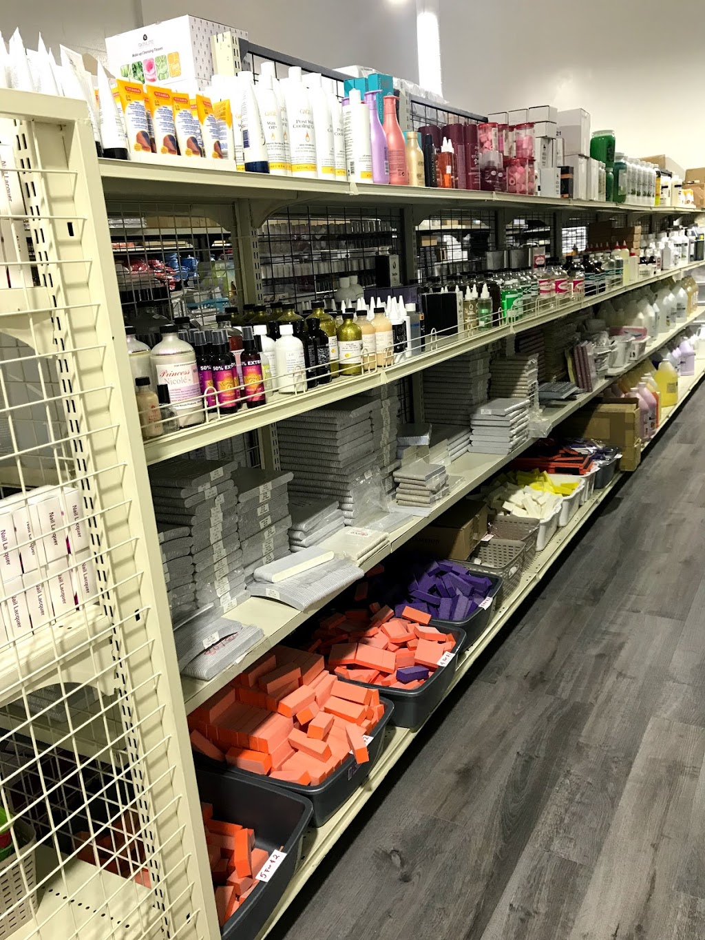 Mitro Nails & Spa Supply | 120 Winges Rd unit 16, Woodbridge, ON L4L 6C2, Canada | Phone: (905) 856-2112