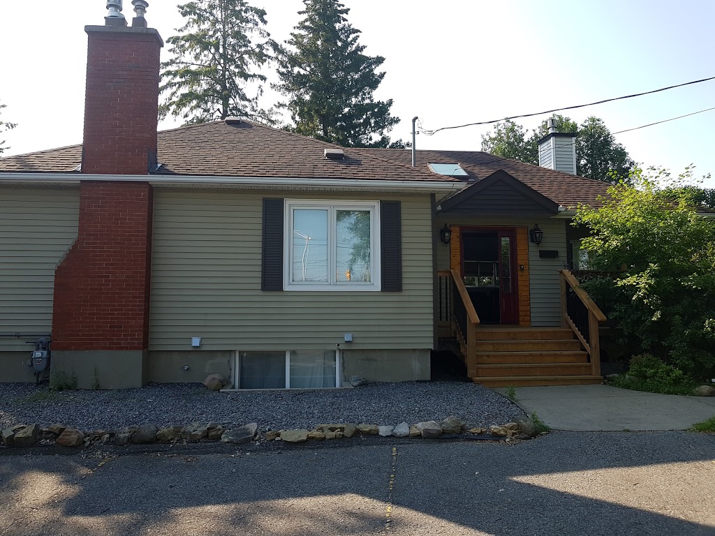 Pine Trees View Bungalow | 161 Herzberg Rd, Nepean, ON K2K 2Y3, Canada | Phone: (613) 302-6770