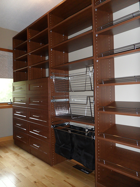 Vancouver Creative Budget closets | 8520 Spires Rd, Richmond, BC V6Y 1W2, Canada | Phone: (604) 362-5780