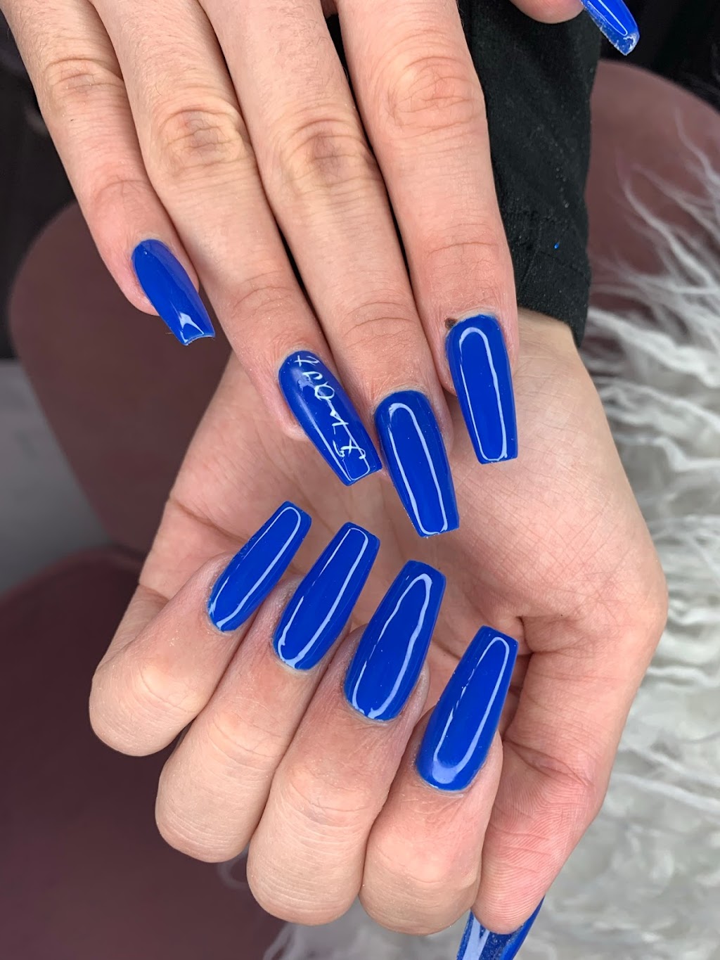 Nails by Roda | 42 Neilly Tsse., Bradford West Gwillimbury, ON L3Z 4L1, Canada | Phone: (905) 962-3223