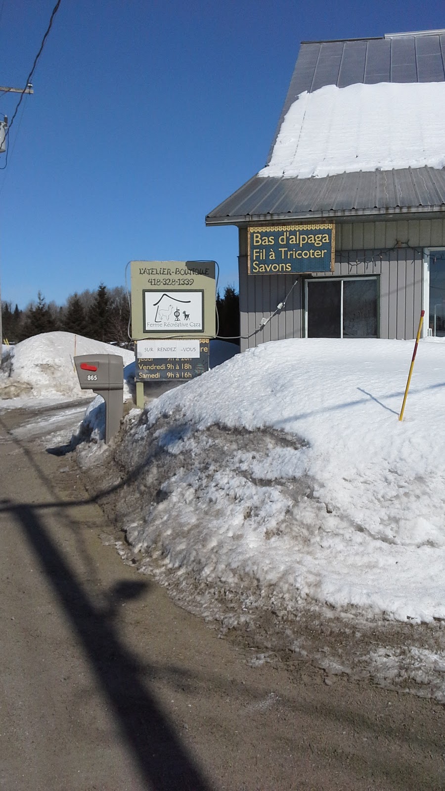 Ferme Récréative Caza | 865 QC-159, Saint-Stanislas-de-Champlain, QC G0X 3E0, Canada | Phone: (418) 328-1339