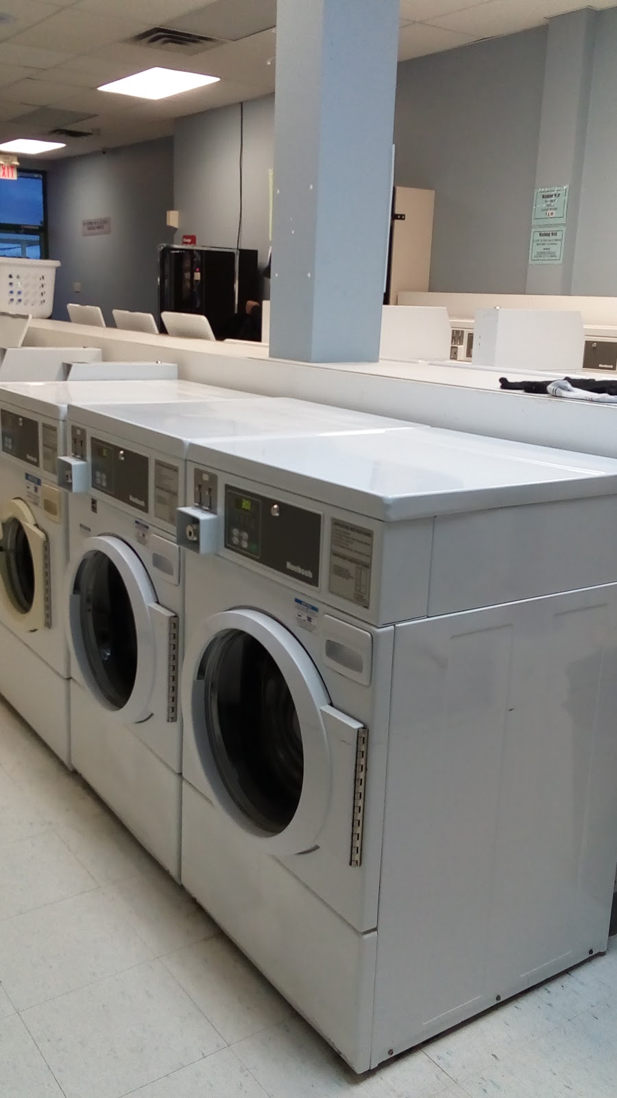 Washing Well - Coin Laundry | 727 William St Unit #3, Midland, ON L4R 4Y5, Canada | Phone: (705) 529-4733