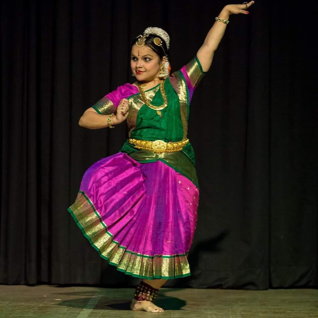 Mudra Dance and Music Institute | 19 Adamsville Rd, Brampton, ON L6X 1P3, Canada | Phone: (639) 316-4186