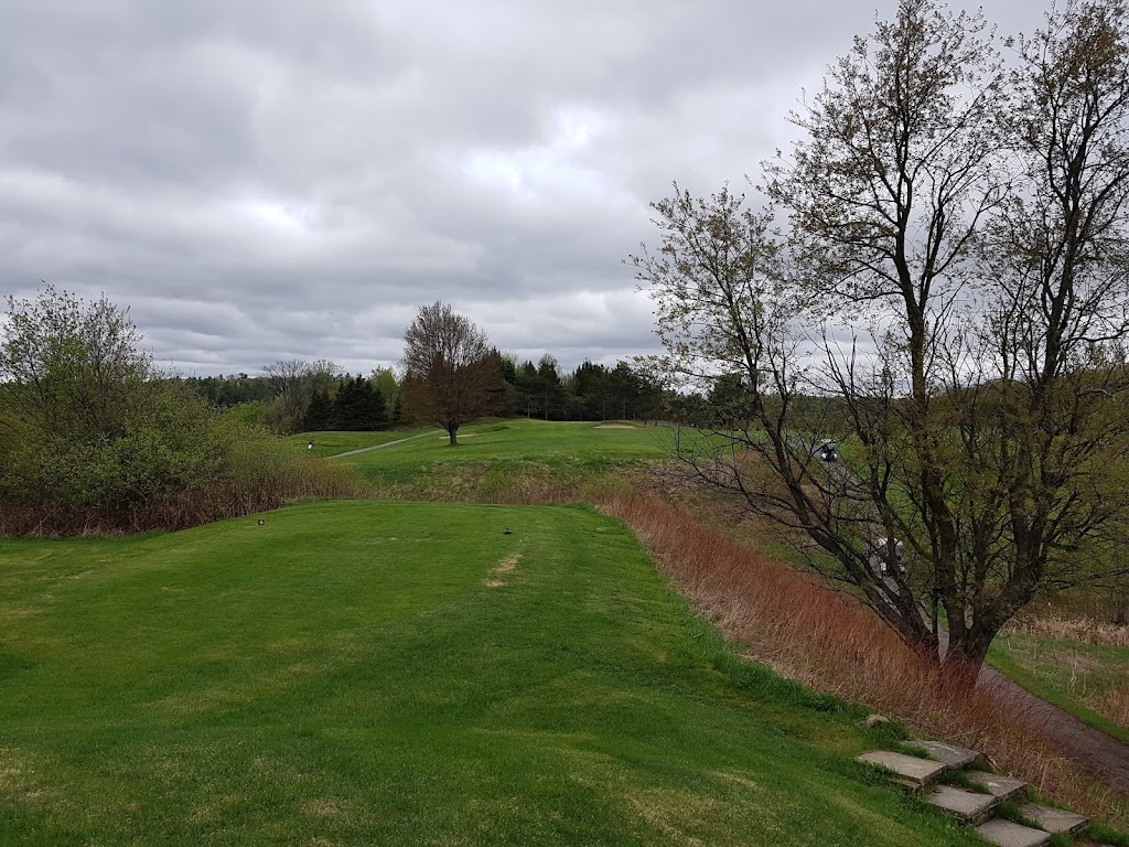 Golf Lac Ste-Marie | 89 Ch Ryanville, Lac-Sainte-Marie, QC J0X 1Z0, Canada | Phone: (819) 467-3111