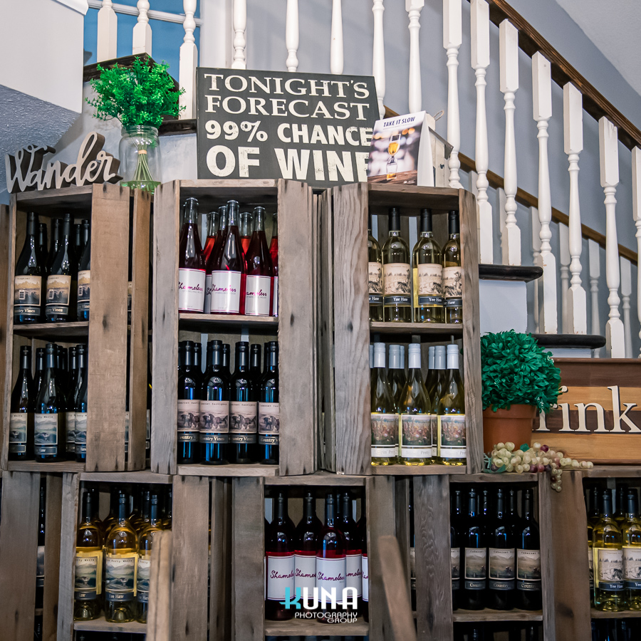 Country Vines Winery | 13060 Steveston Hwy, Richmond, BC V6W 1A3, Canada | Phone: (604) 274-9610