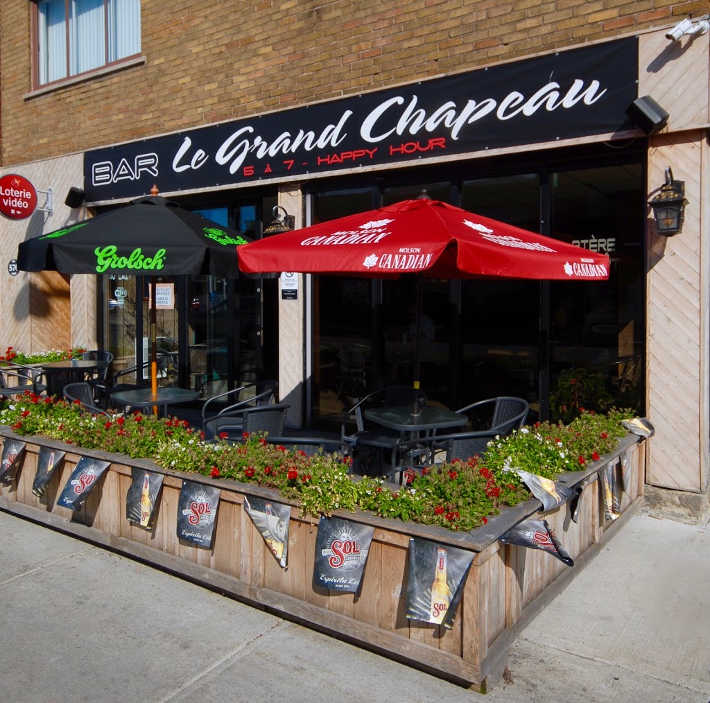 Bar Le Grand Chapeau - Sports Bar, Billard - Cocktails, 5 à 7 Ha | 570 Rue Jarry O, Montréal, QC H3N 1E9, Canada | Phone: (514) 273-5901