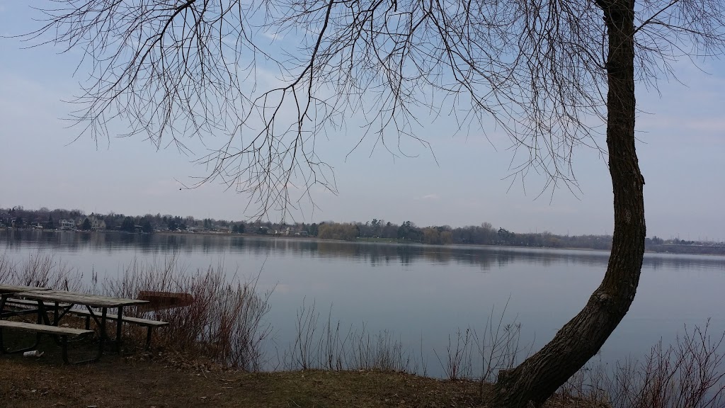 West Shore Beach | Beachpoint Promenade, Pickering, ON L1W 2A4, Canada