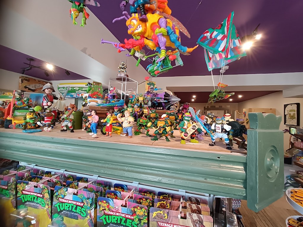 The Village Toy Castle | 22 London Rd, Brucefield, ON N0M 1J0, Canada | Phone: (519) 233-8697