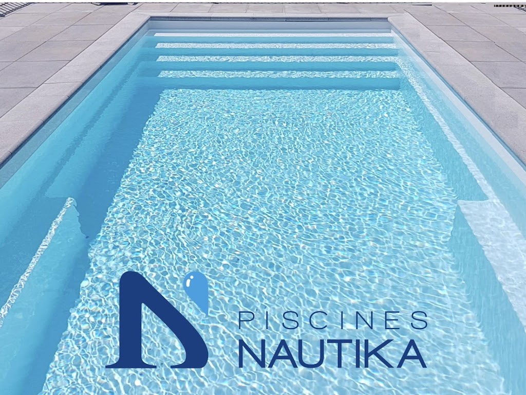 Piscine de fibre de verre - Piscines Nautika | 3567 Chem. Gascon, Mascouche, QC J7L 3X6, Canada | Phone: (514) 708-1449