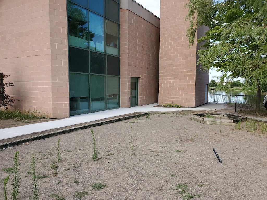 Zachos construction & landscaping ltd | 92 Rossland Rd E, Oshawa, ON L1G 2W3, Canada | Phone: (416) 700-2582