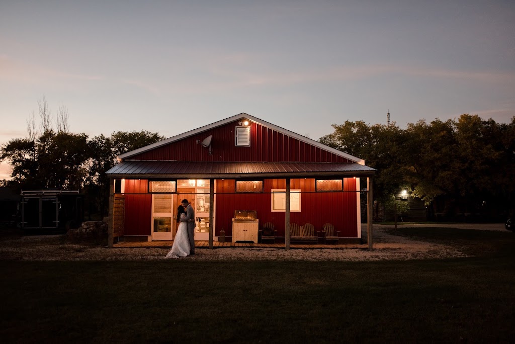 The Rustic Wedding Barn | 39056 Laurencelle lane, La Broquerie, MB R0A 0W0, Canada | Phone: (204) 355-8681