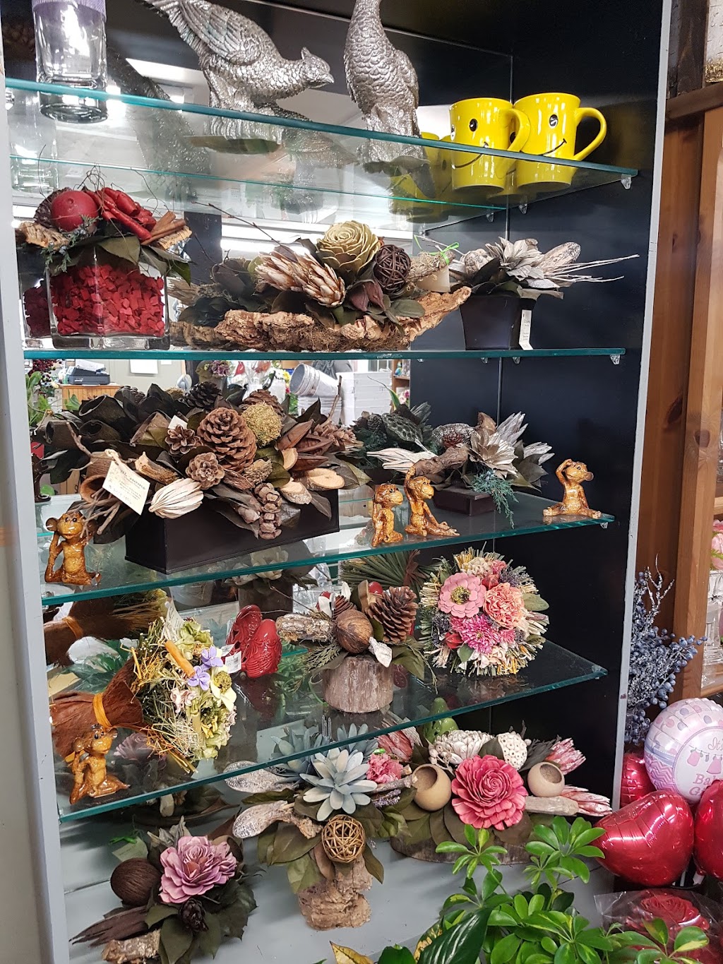 Blossoms Flower Shop | 308 Boes Rd, Brighton, ON K0K 1H0, Canada | Phone: (613) 475-9991