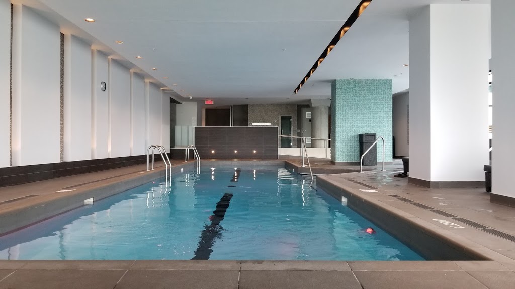 EVOLO 1 condominiums | 199 Rue de la Rotonde, Montréal, QC H3E 0C1, Canada | Phone: (888) 468-1119