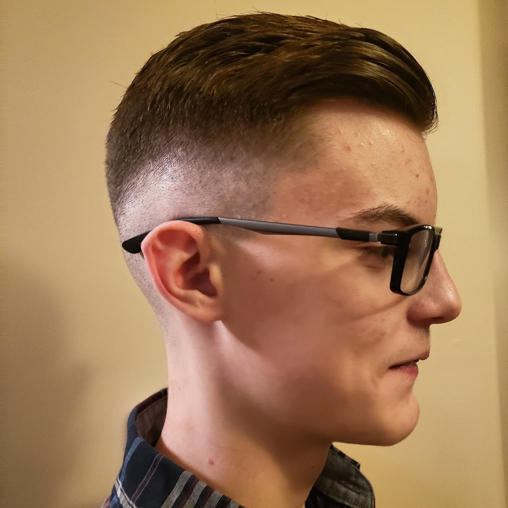 TinTown Barbershop | 2260 Cousins Ave #2, Courtenay, BC V9N 7T5, Canada | Phone: (250) 650-0660