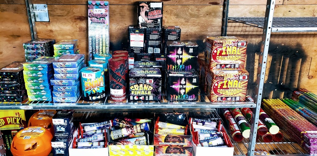 Elmers Fireworks | 11190 Bonson Rd, Pitt Meadows, BC V3Y 2G1, Canada | Phone: (604) 615-5792