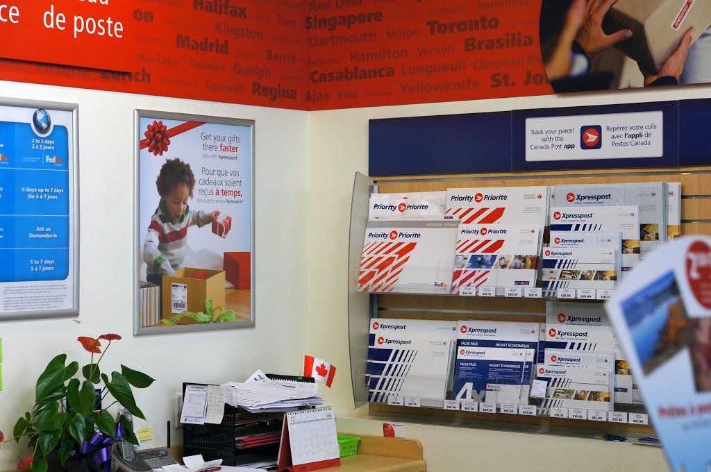 Canada Post (Sumas Way PO) | 2070 Sumas Way #107, Abbotsford, BC V2S 2C7, Canada | Phone: (604) 746-2660