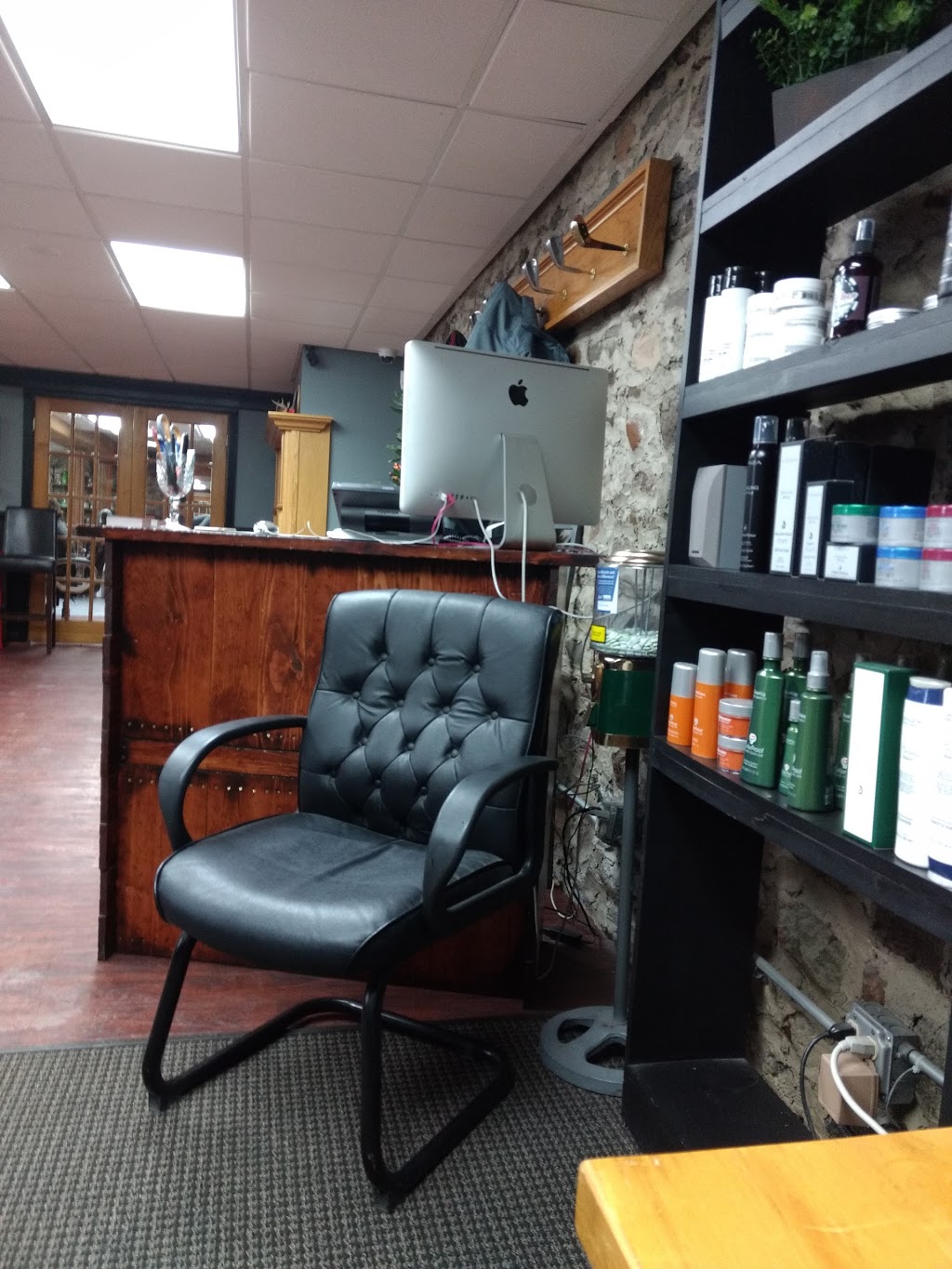 Cielo Salon | 674 Main St, East Aurora, NY 14052, USA | Phone: (716) 652-7633