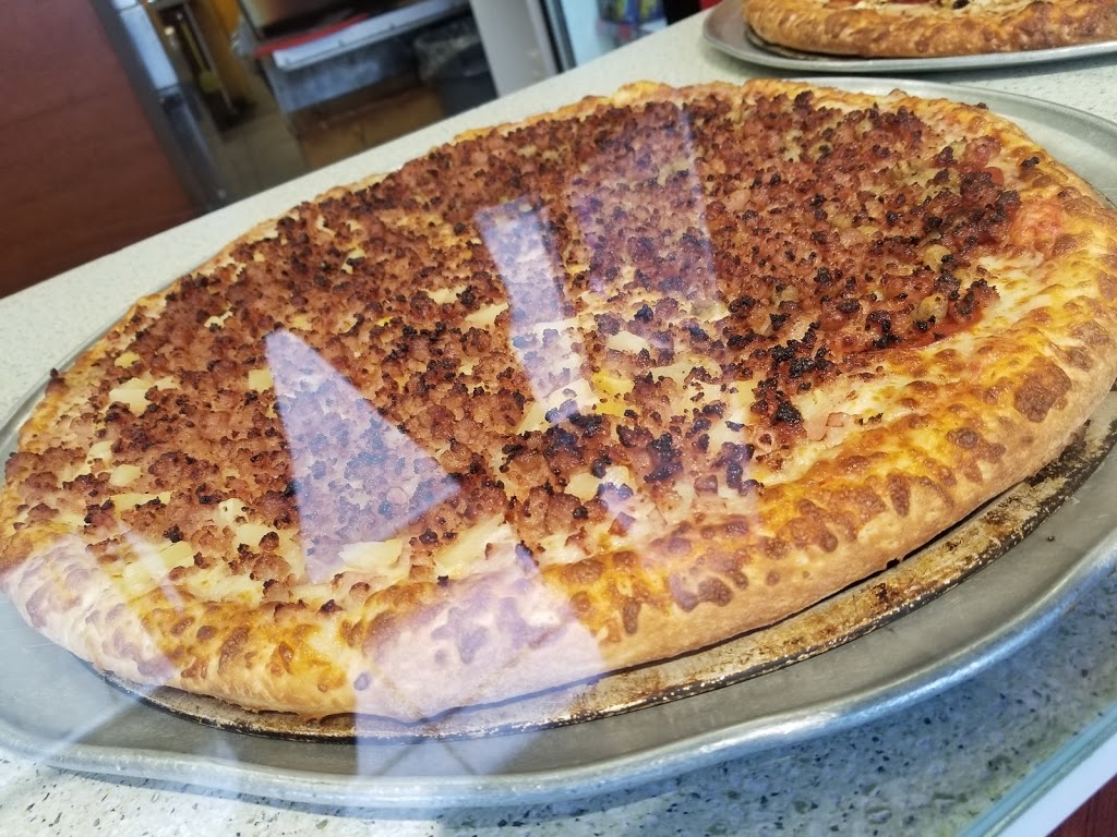 Lemars Pizza | 95 Holland St W, Bradford, ON L3Z 2B5, Canada | Phone: (905) 775-2222