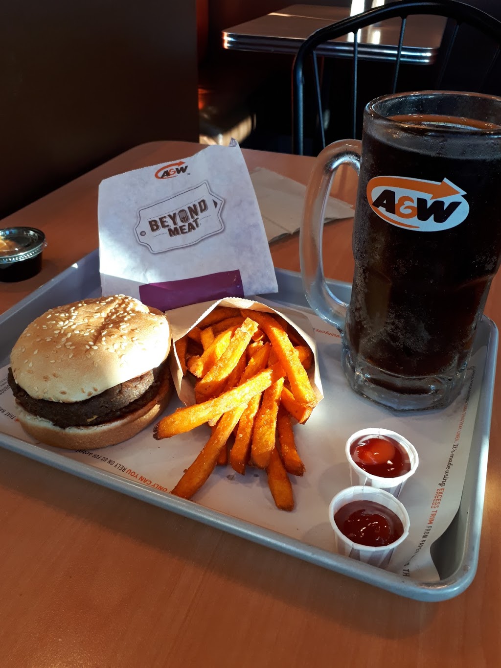 A&W Canada | 12222 137 Ave NW, Edmonton, AB T5L 4Y4, Canada | Phone: (780) 457-7610