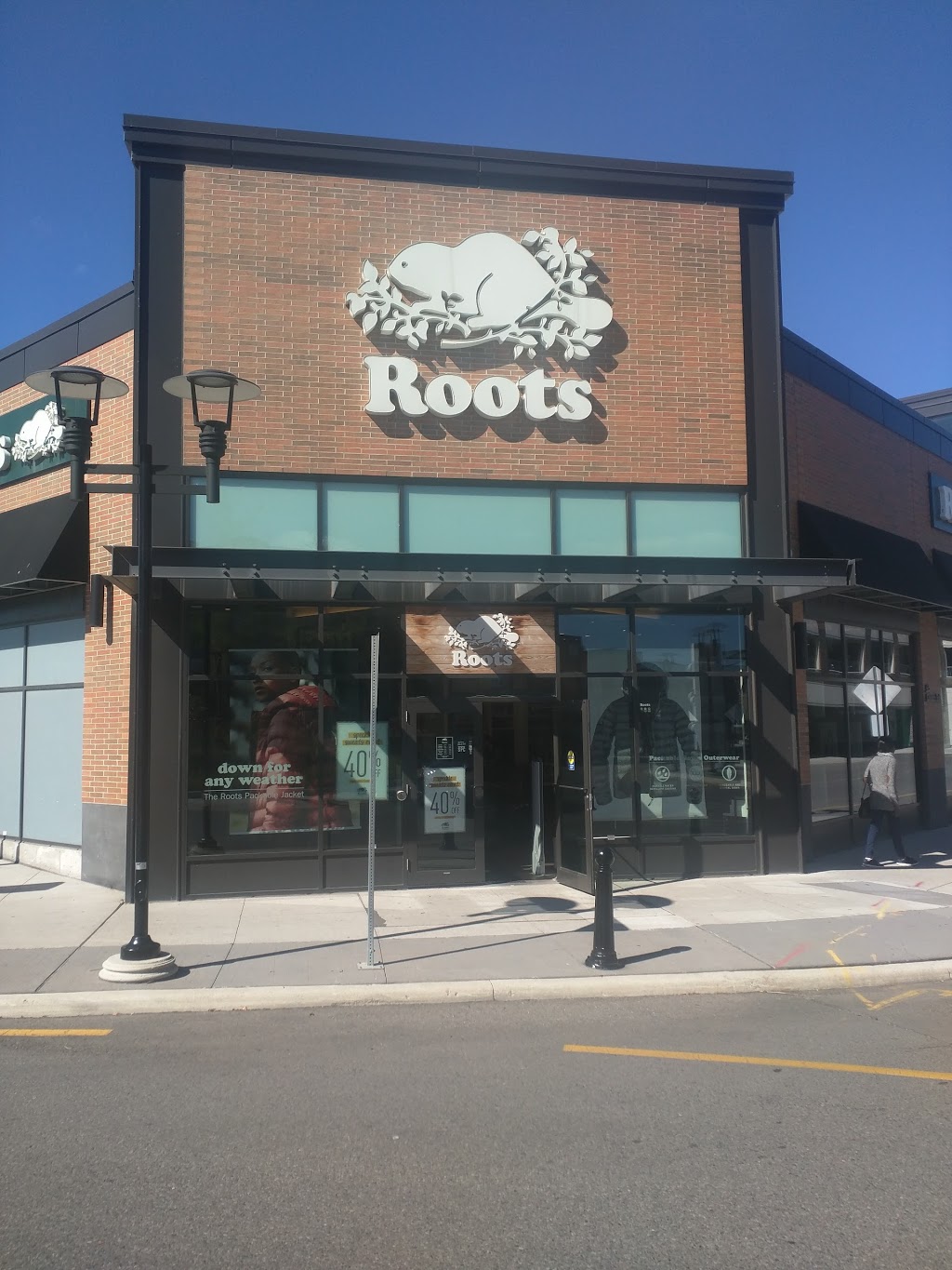 Roots | 45 Gunns Rd Unit 101, Toronto, ON M6N 0A3, Canada | Phone: (416) 604-1707