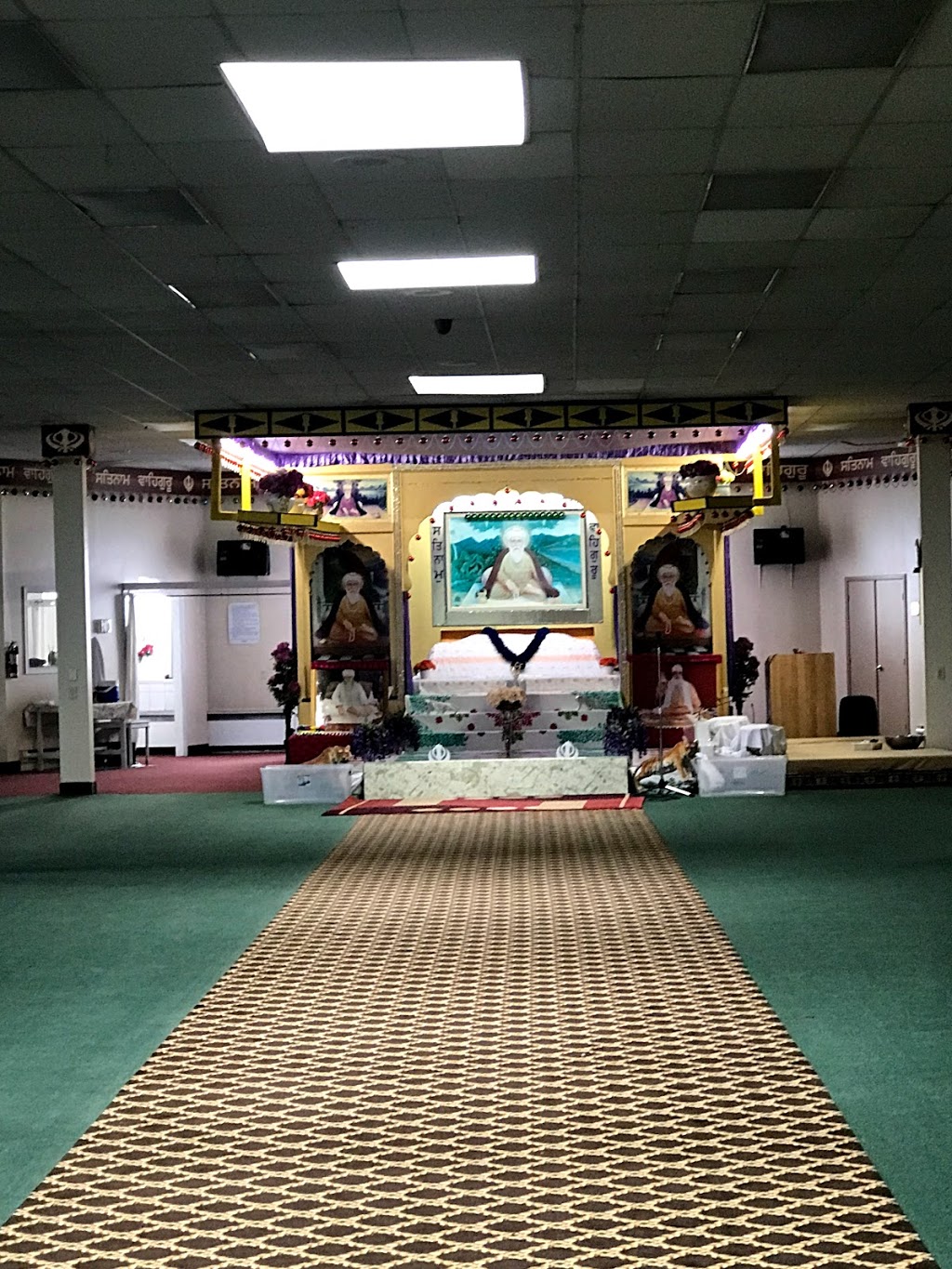 Nanaksar Thath Isher Darbar | 9954 The Gore Rd, Brampton, ON L6P 0A7, Canada | Phone: (905) 915-2597