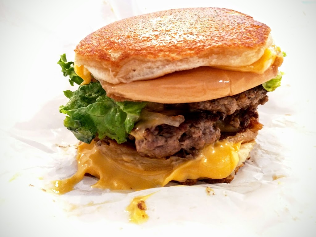 The Burgers Priest | 1599 The Queensway, Etobicoke, ON M8Z 1T8, Canada | Phone: (416) 792-0054