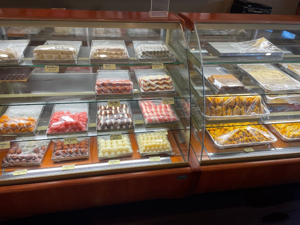 Pure Punjabi Sweets And Restaurant | 4025 Brandon Gate Dr unit 13, Mississauga, ON L4T 3Z9, Canada | Phone: (905) 678-3000