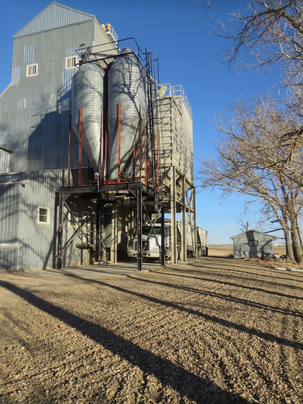 County of Lethbridge Seed Clng | NW 35-10-20-W4, Coaldale, AB T1M 1M3, Canada | Phone: (403) 738-4446