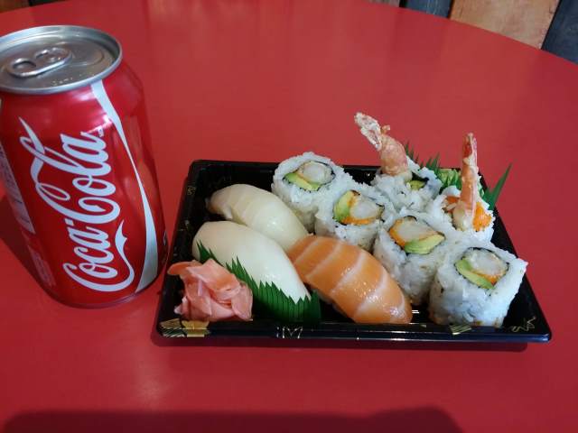 SushiO on Fennell | 669 Fennell Ave E, Hamilton, ON L8V 1V3, Canada | Phone: (905) 389-9669