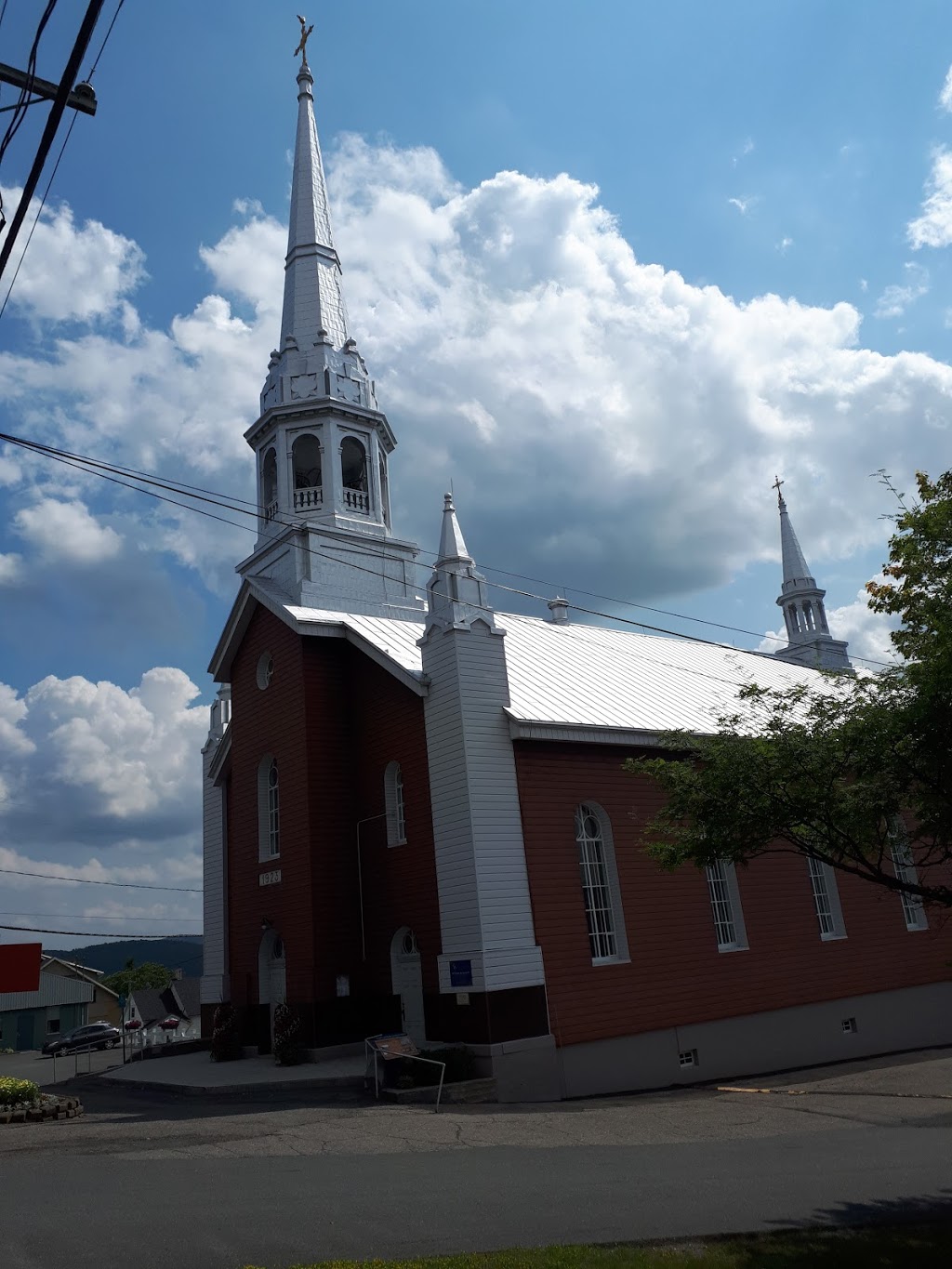 Société du Patrimoine | 100C Rue Saint-Pierre, Saint-Léon-de-Standon, QC G0R 4L0, Canada | Phone: (418) 642-2224