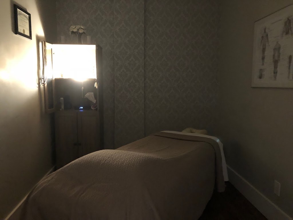 ELMNT Massage | 610 Arbor Rd, Mississauga, ON L5G 2J9, Canada | Phone: (905) 821-1020