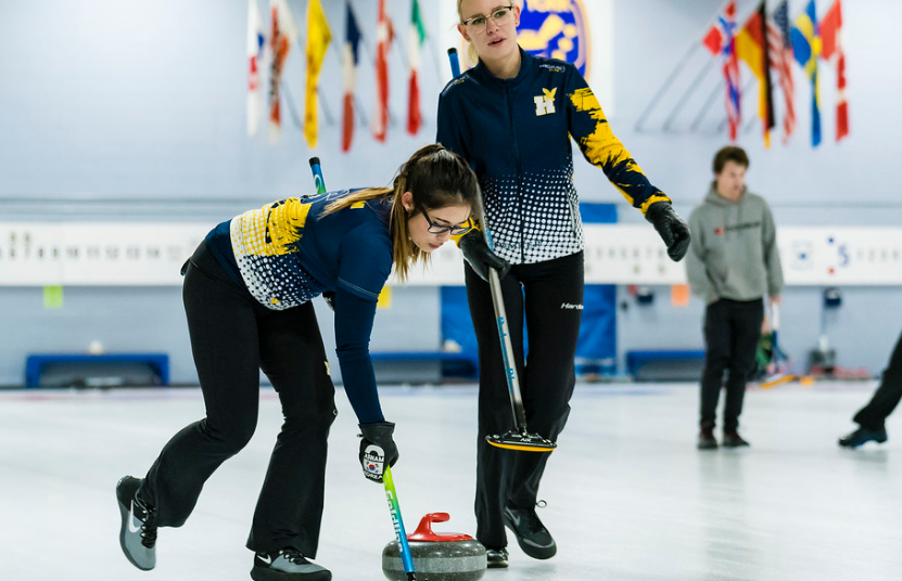 East York Curling Club | 901 Cosburn Ave., East York, ON M4C 2W7, Canada | Phone: (416) 396-2816