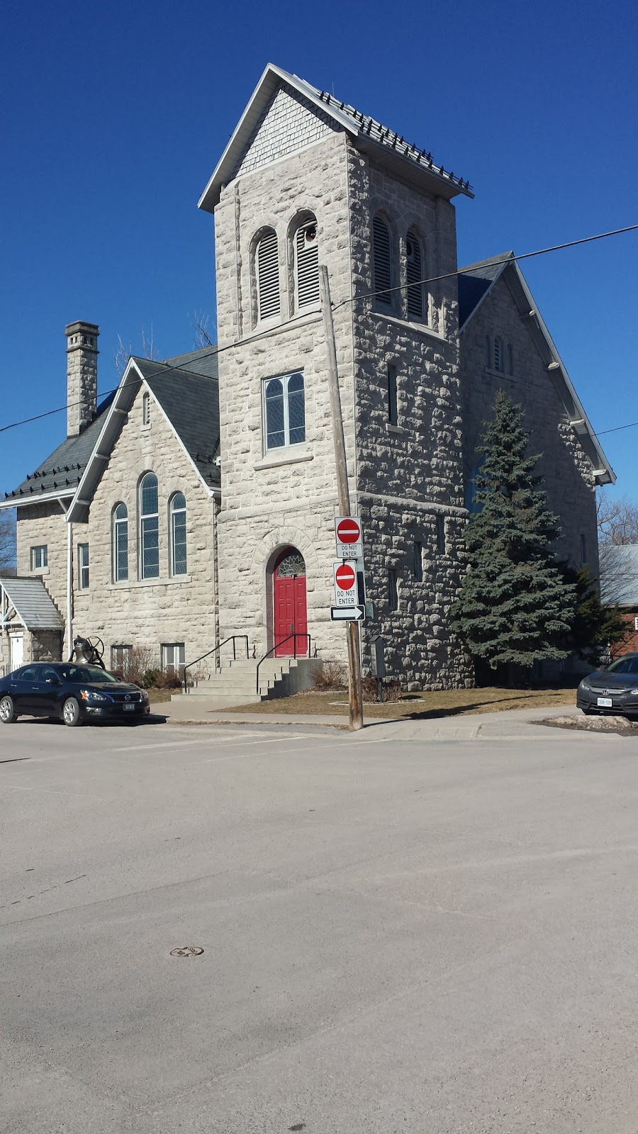 St Johns United Church | 26 Spring St E, Tweed, ON K0K 3J0, Canada | Phone: (613) 478-3348