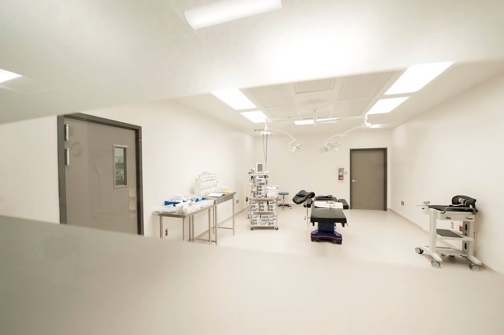 Centre De Chirurgie Esthetique | 1000 Boulevard Lionel-Groulx, Sherbrooke, QC J1L 1V7, Canada | Phone: (819) 822-0442