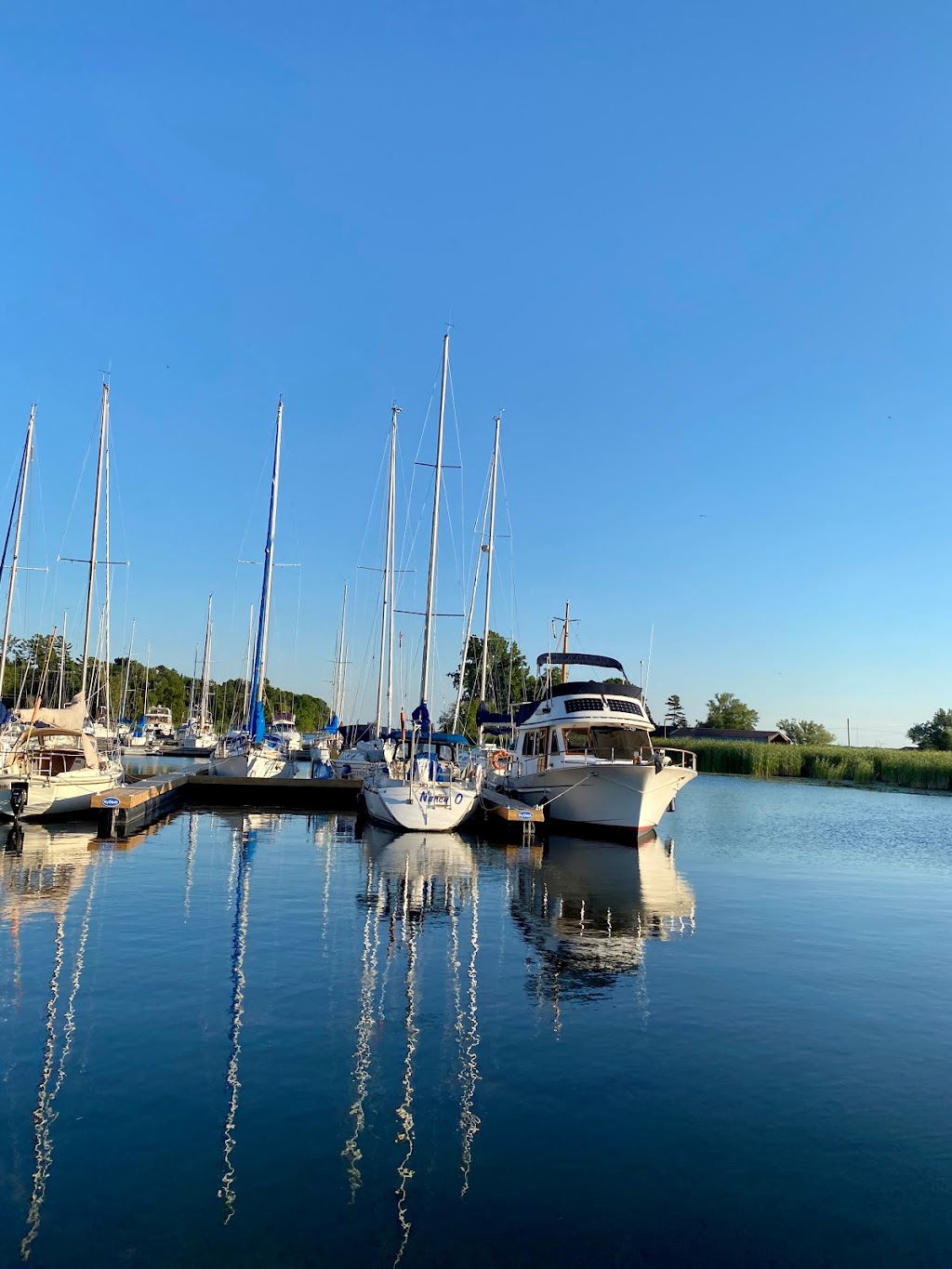 Treasure Island Marina | 1753 Kingston 2, Kingston, ON K7L 4V1, Canada | Phone: (613) 548-1239