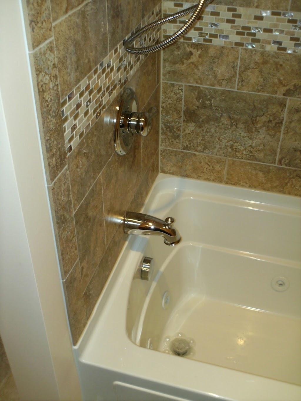 Advanced Craft Bath Remodelers | 367 Lamarck Dr, Amherst, NY 14226, USA | Phone: (716) 464-0987