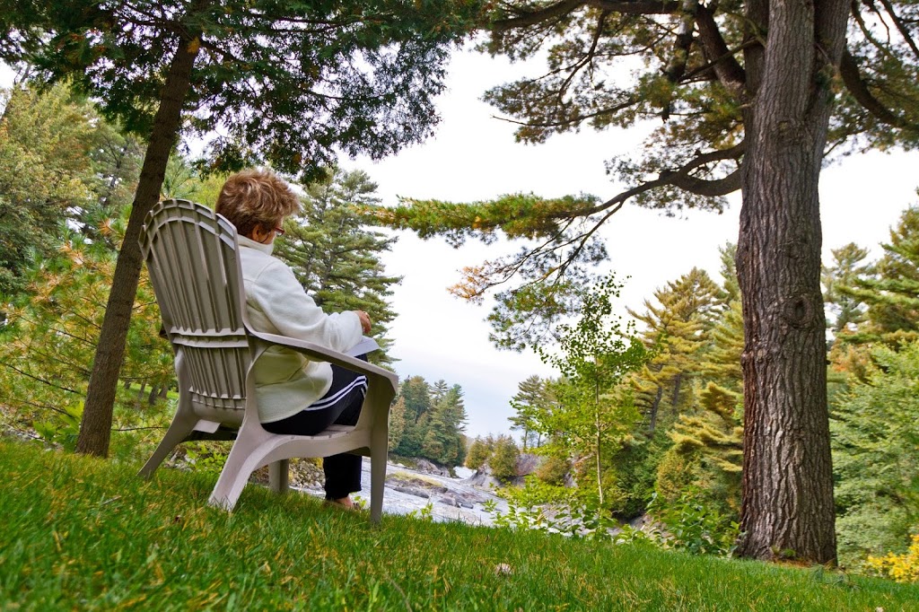 Les chalets du Parc des îles | 2141 Rang de la Rivière, Saint-Isidore, QC G0S 2S0, Canada | Phone: (418) 882-2081