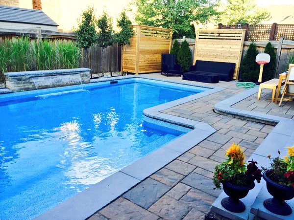 McLennon Landscape & Design Inc. | 2369 Royal Windsor Dr, Oakville, ON L6J 7X6, Canada | Phone: (905) 330-9062