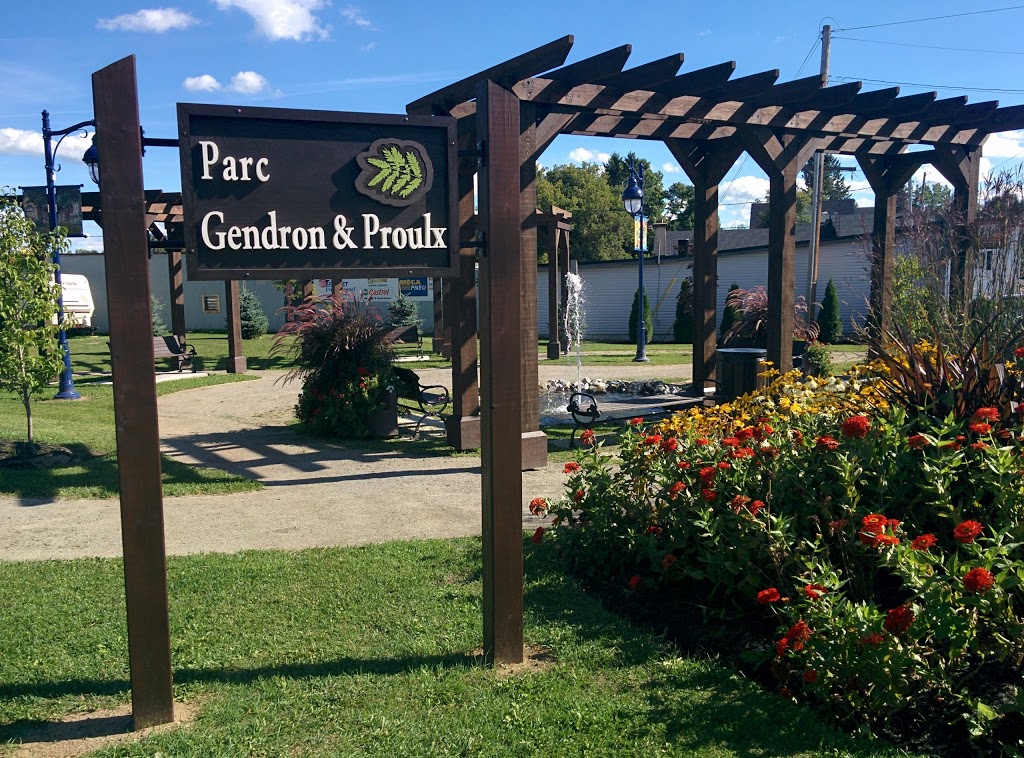 Parc Gendron & Proulx | 68 Rue Principale, Saint-André-Avellin, QC J0V 1W0, Canada