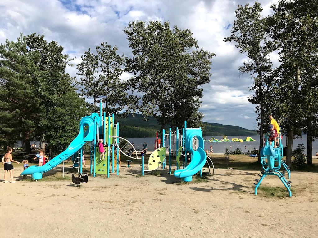 Camping plage Pohénégamook | 50 Chem. de la Tête du Lac, Pohénégamook, QC G0L 1J0, Canada | Phone: (833) 627-5243