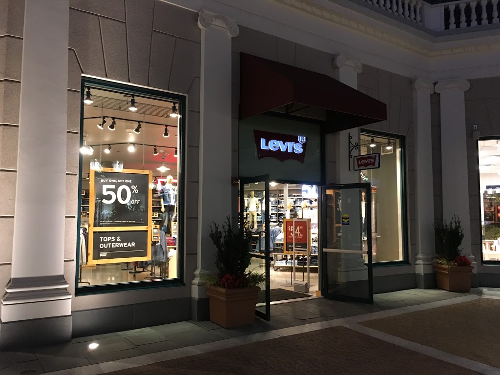 Levis® | 7899 Templeton Station Rd Unit 105, Richmond, BC V4M 0B3, Canada | Phone: (604) 273-1407