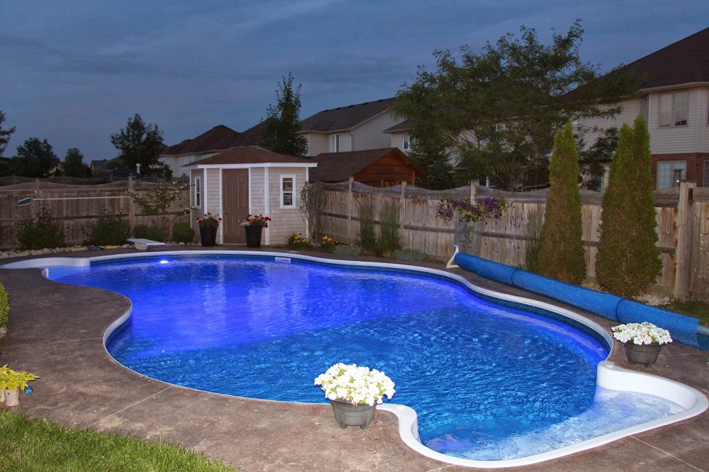 Washington Pools and Spas | 1660 London Line, Sarnia, ON N7T 7H2, Canada | Phone: (519) 336-3434