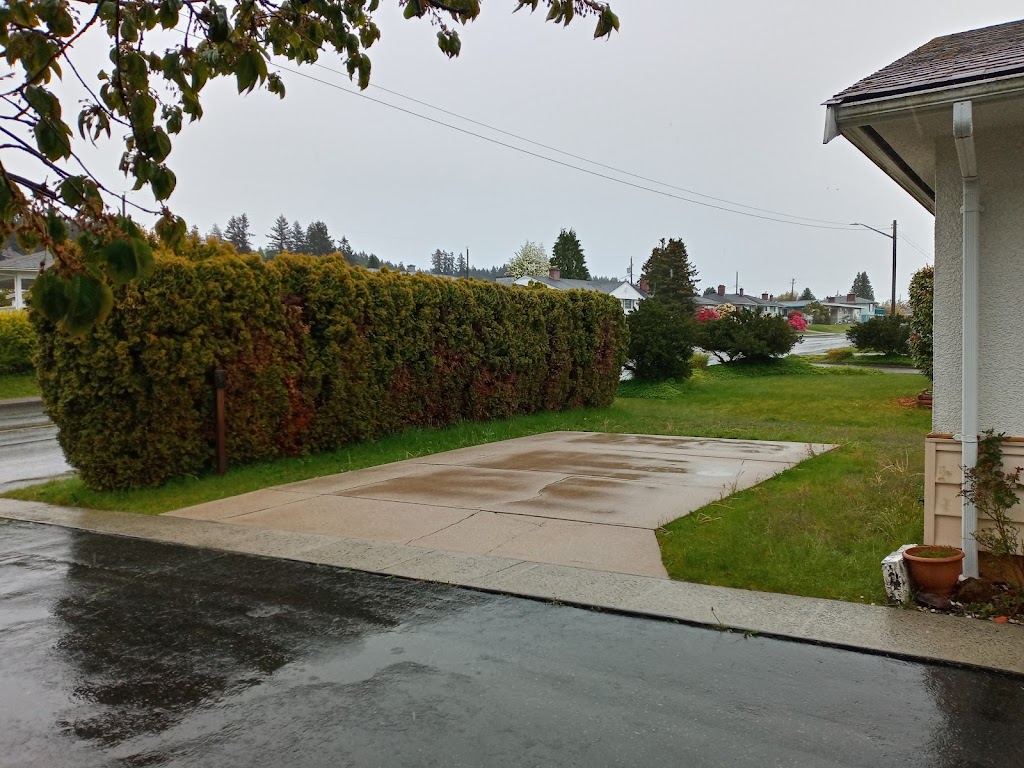 Fitzgibbon Pressure Washing | 5440 Hemlock St, Powell River, BC V8A 0T6, Canada | Phone: (604) 578-0561