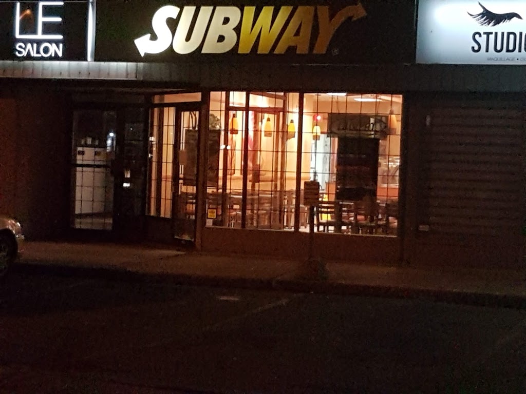 Subway | 355 Boulevard Samson, Laval, QC H7X 2Z7, Canada | Phone: (450) 969-5840