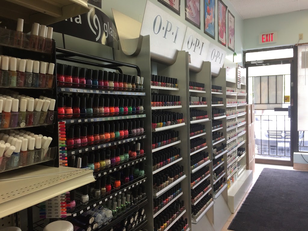 New Star Nail Supplies Inc | 3585 Keele St, North York, ON M3J 3H5, Canada | Phone: (416) 398-8507