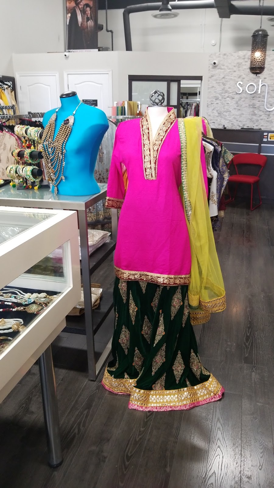 Sohos Fashion Studio | 2275 Britannia Rd W unit 15, Mississauga, ON L5M 2G6, Canada | Phone: (289) 971-9310