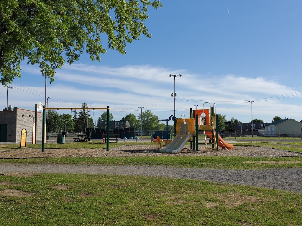 Recreation Park | 166 Rue Lacasse, Saint-Pie, QC J0H 1W0, Canada | Phone: (450) 772-2488